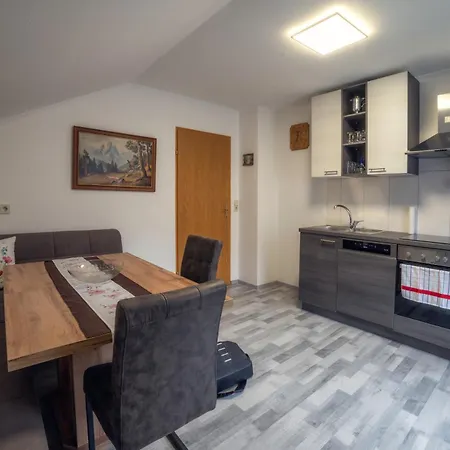 Apartment Hubner 2 Am Flattachberg